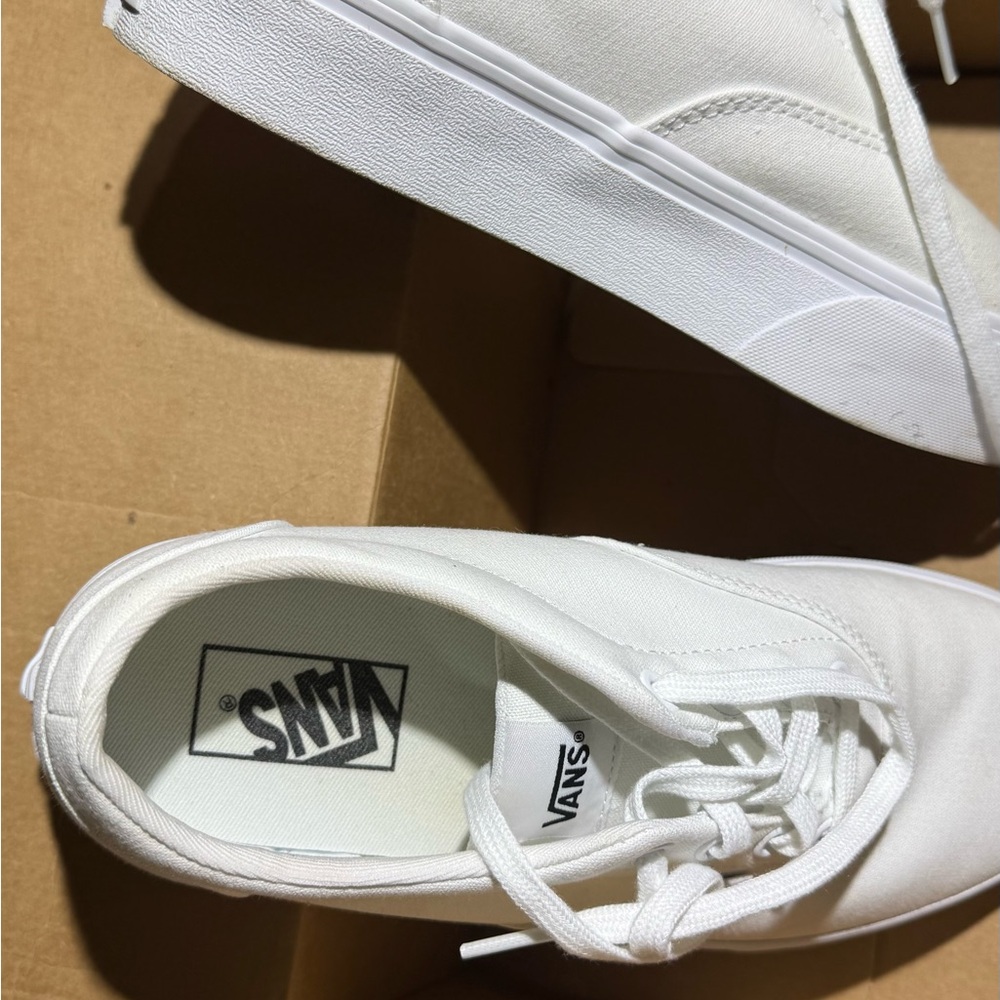 🔥Vans Authentic Classic White Lace-Up Sneakers Like New - Picture 7 of 7